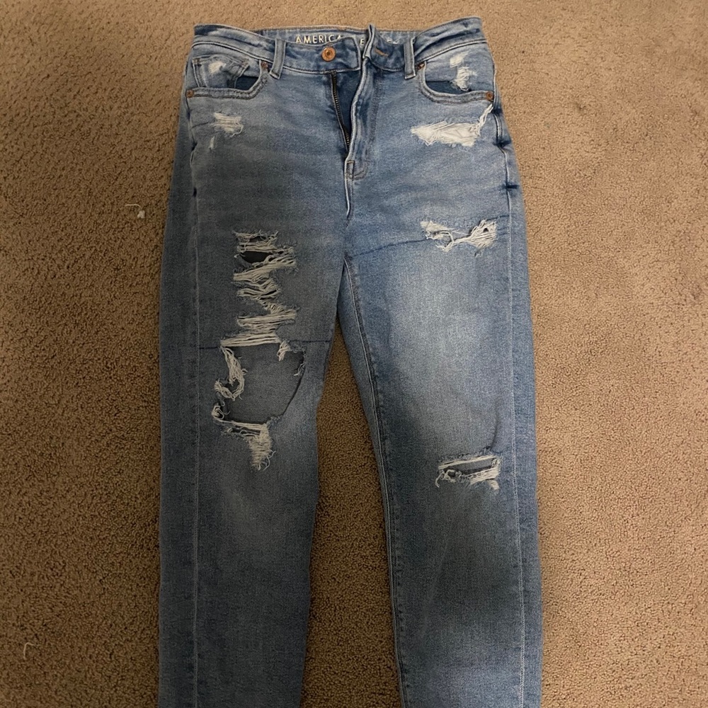 3 pairs of american eagle jeans